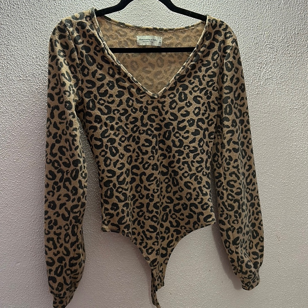Abercrombie cheetah print bodysuit, size S